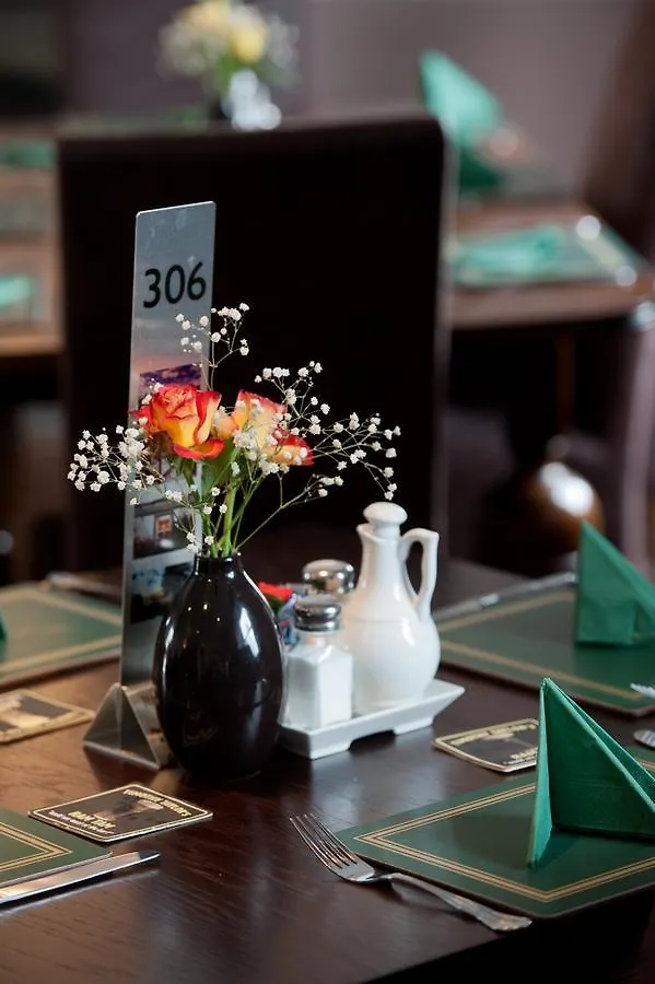 The Racehorses Hotel Kettlewell