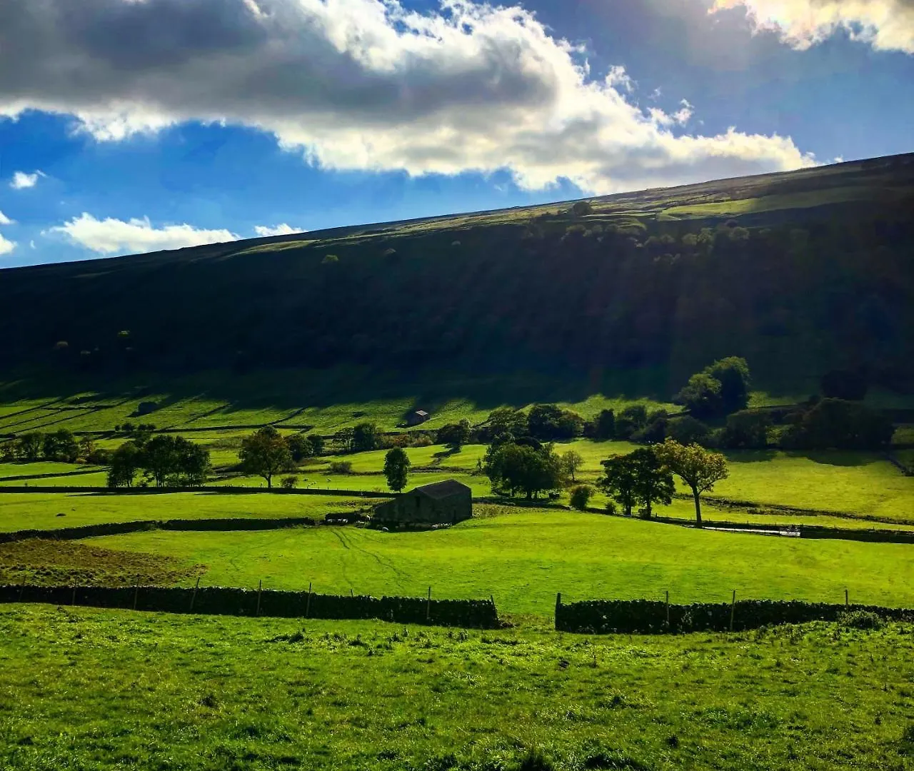 The Racehorses Hotel Kettlewell